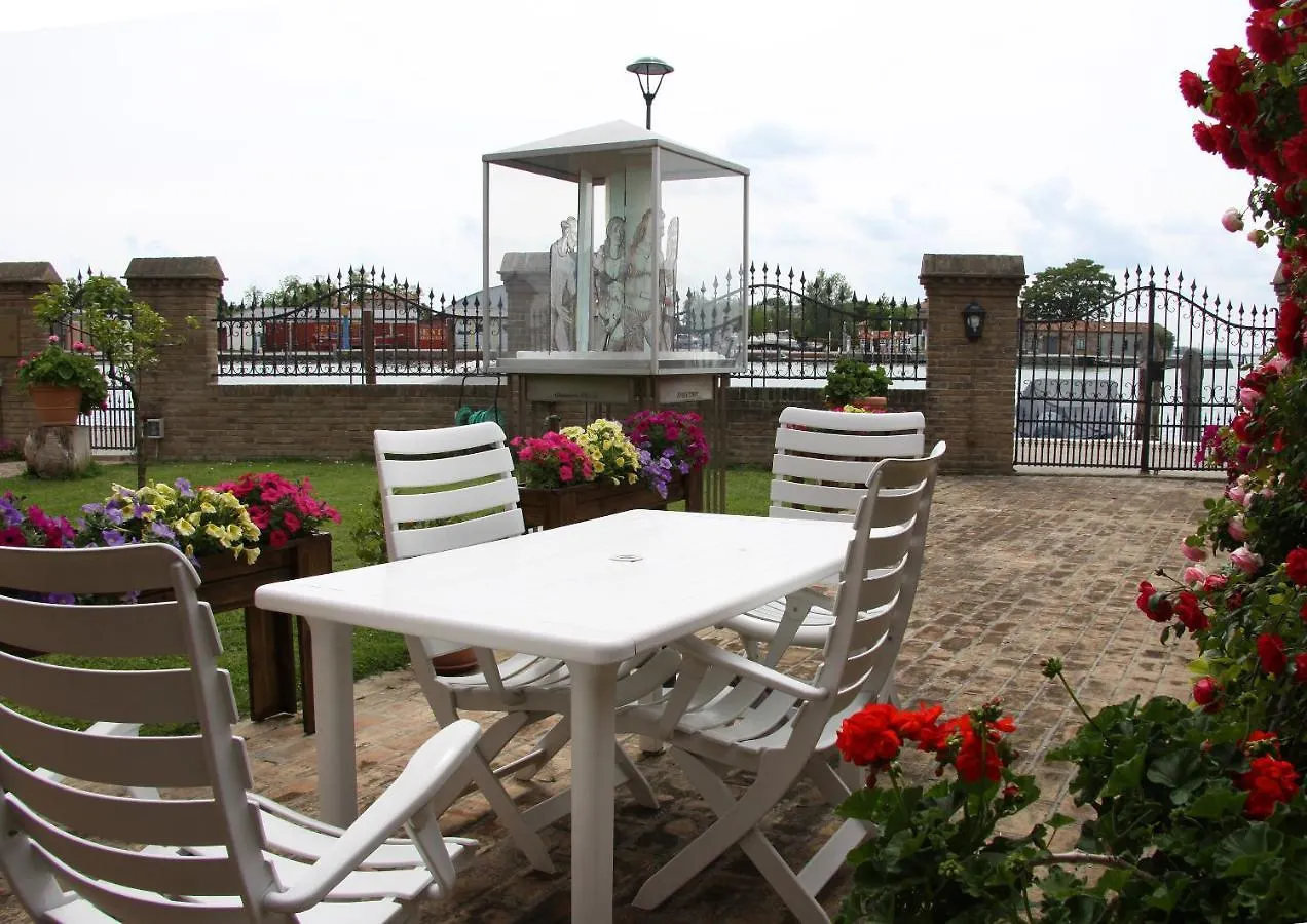 Murano Garden House Apartment 0*,  Italy