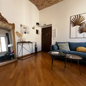 la-polveriera-appartamento-elegante-e-luminoso-vicino.it-romehotels.com/